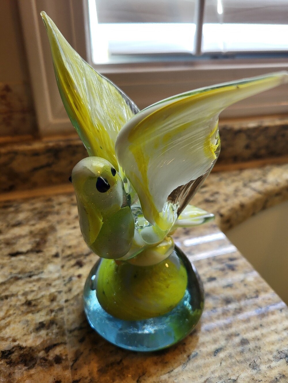 Murano 6.25 x 5 Across Wings Glass Bird Figurine - Yellow Green Decorative Bird